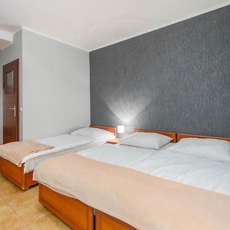 Awenturyn - Pokoje Apartamenty Noclegi Grzybowo Грзибово Экстерьер фото